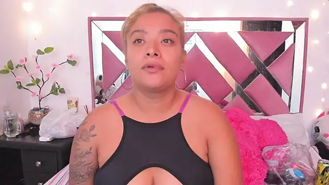 Chat XXX en directo de bellalumi