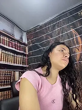 Chat XXX en directo de LittleMissEve_