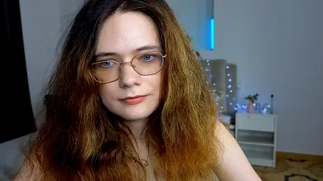 Chat XXX en directo de Little_humster
