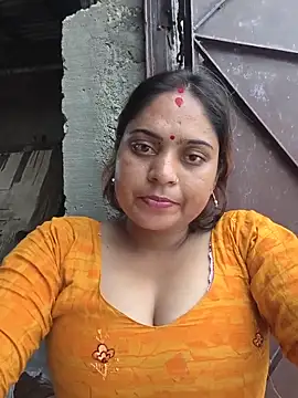 Chat XXX en directo de Aanushaka