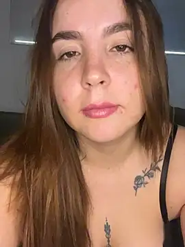 Chat +18 de AMORINHA_S2_ ao vivo