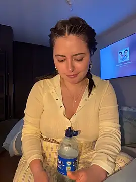 sukhakunis1 Chat XXX in diretta