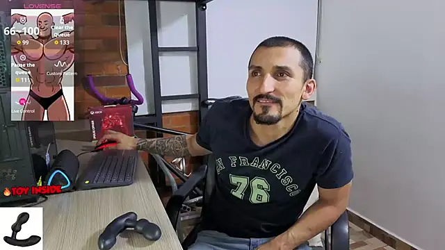 Czat XXX na żywo – Marck_Muscle