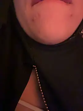 zahra_Jalid Adlı Modelin Canlı XXX Sohbeti