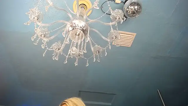 ADRIANNA_FOX's Live XXX Chat