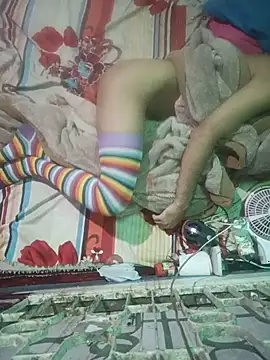 StripchatAssam93 现场XXX聊天