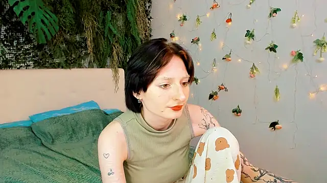 Kira__Cutie's Live XXX Chat