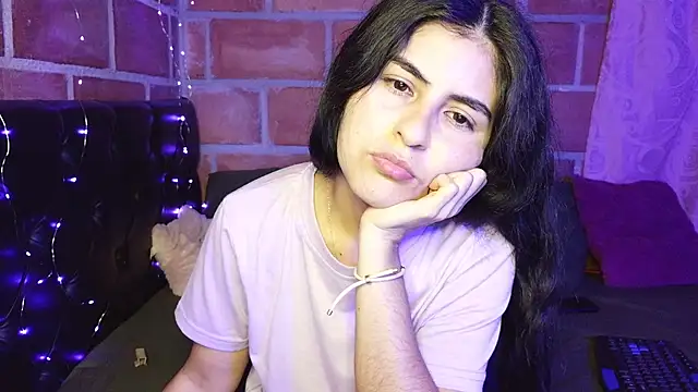 Chat +18 de Nathacha ao vivo