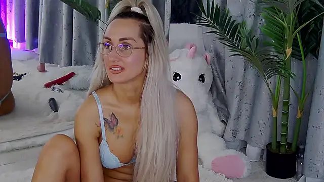 צ'אט XXX בשידור חי של IsabelleEthan