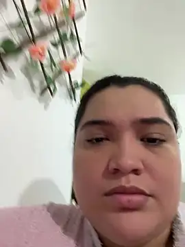 sweetmuslim01 Adlı Modelin Canlı XXX Sohbeti
