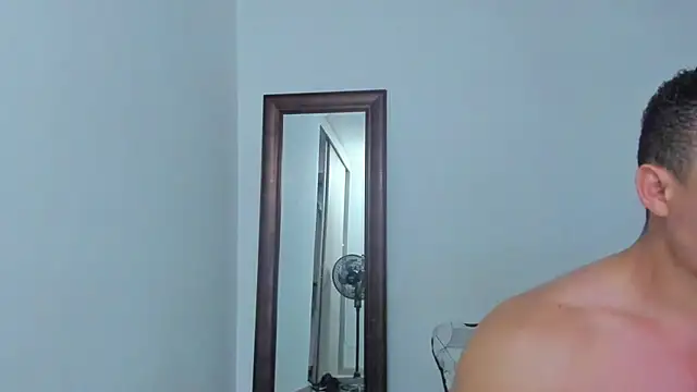 KingLevi01 라이브 XXX 채팅