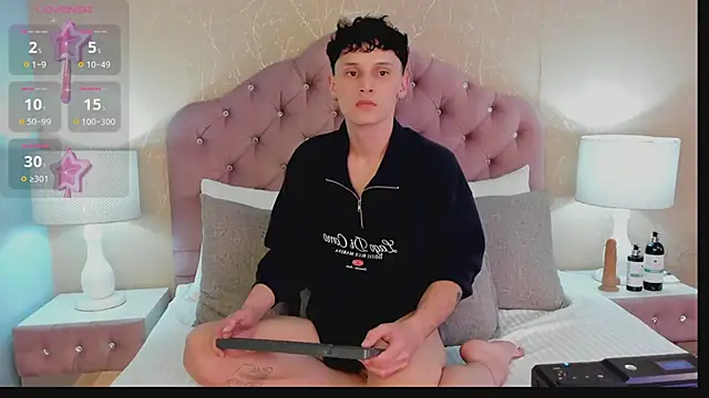LephyStar live XXX chat