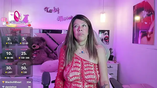 Živý XXX chat Karly_moon