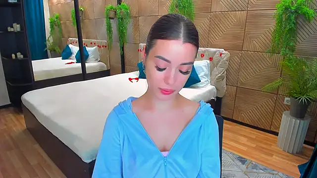 PutOnRepeat live XXX chat