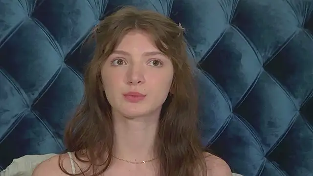 دردشة SophiaProve الجنسية المباشرة