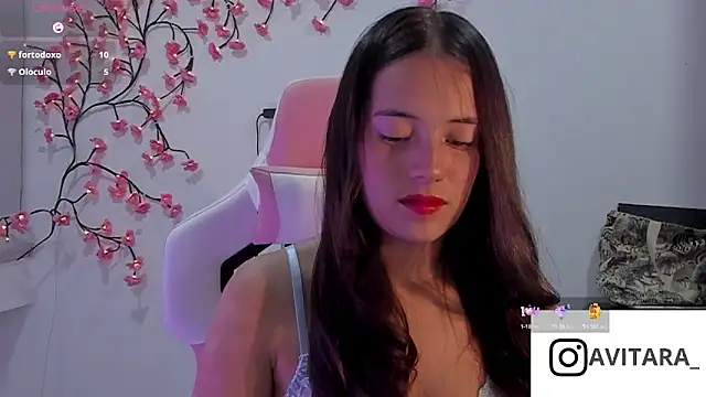 Chatroom XXX en direct de vanesita_
