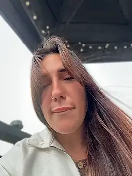 Chat +18 de AleksandraRich ao vivo