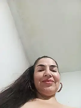 Chat XXX en directo de MaryRoze_