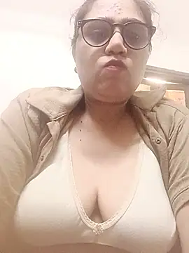 yourchahat27 Adlı Modelin Canlı XXX Sohbeti