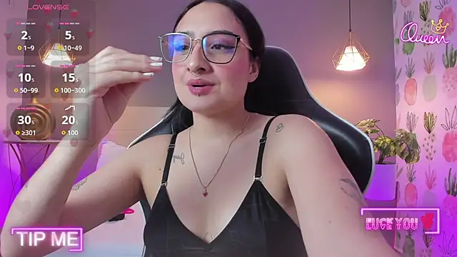 emma_hiltonn_ 即時 XXX 聊天