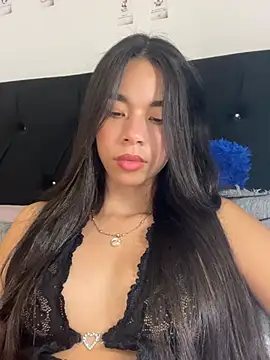 Milleradhara24 Live XXX-Chat