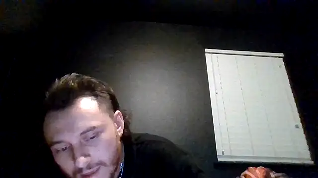 Mikecloudyhawk লাইভ XXX চ্যাট