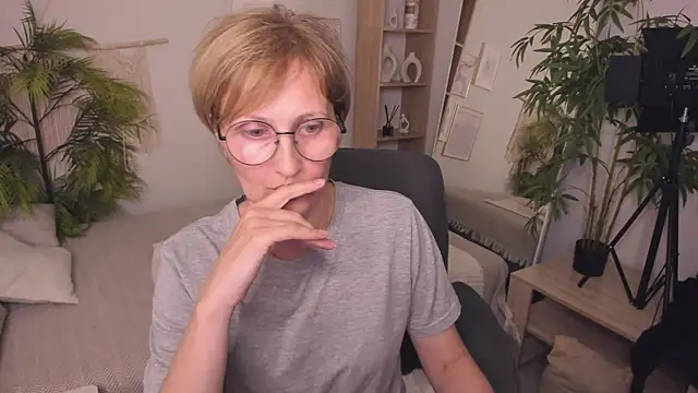 Paris_Cherry 라이브 XXX 채팅