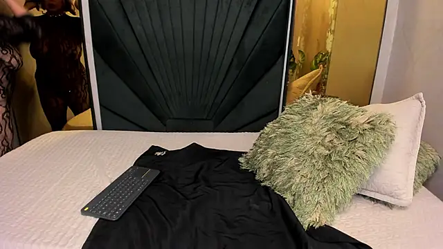 Chat XXX en directo de MrsFoucher