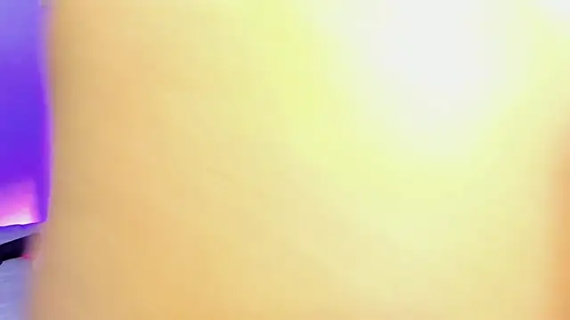 Martina_Miiller 即時 XXX 聊天