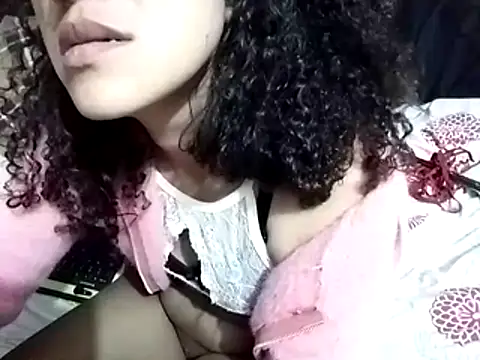 Živý XXX chat kiara-belle
