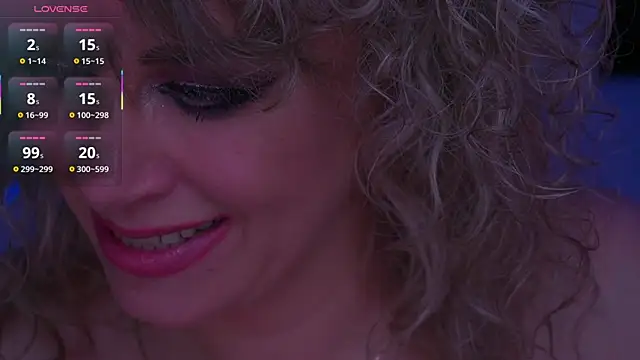 CandyLadyyy Chat XXX in diretta