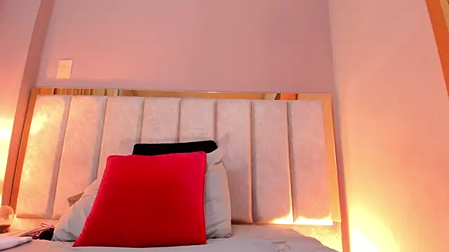 צ'אט XXX בשידור חי של AnnaBroooks