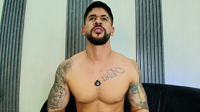 Chat XXX en directo de Petesevans