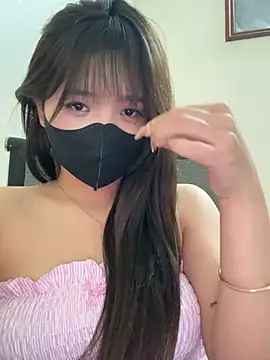VyVy18 在線直播表演