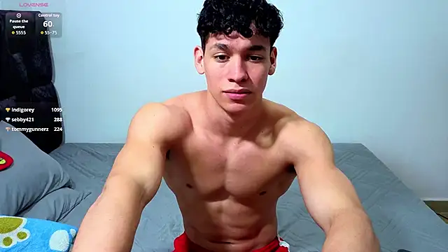 Luke_Muscle XXX чат на живо