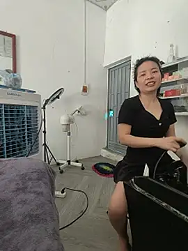 Ivy_Trix2 Live XXX-chat