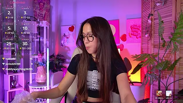 Chat XXX en directo de LanaBaker