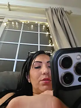 LittleMissEeve's Live XXX Chat