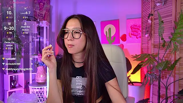 Chat XXX en directo de LanaBaker