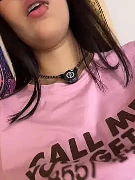 Živý XXX chat HinaSweet
