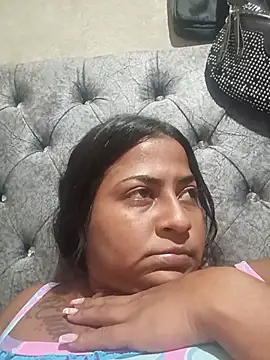 Giselabrunette25: απευθείας συνομιλία ΧΧΧ