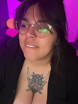 Živý XXX chat miacanela_xo