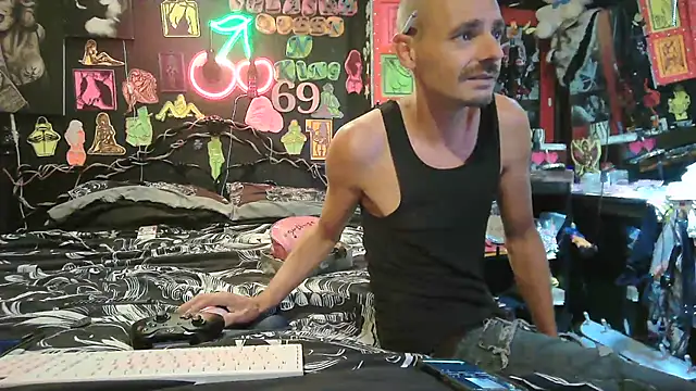 XXX chat uživo modela Splash_Queen420