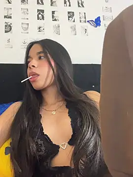 Milleradhara24 Live XXX-chat
