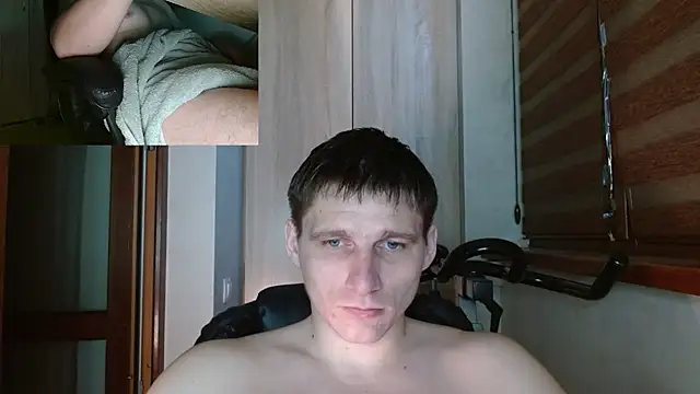 Poliglotjoe1 live XXX chat