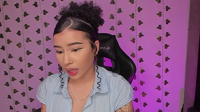 Chat XXX en directo de Liaaa_1