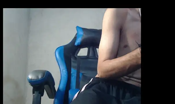 Chat +18 de Garu_hot19 ao vivo