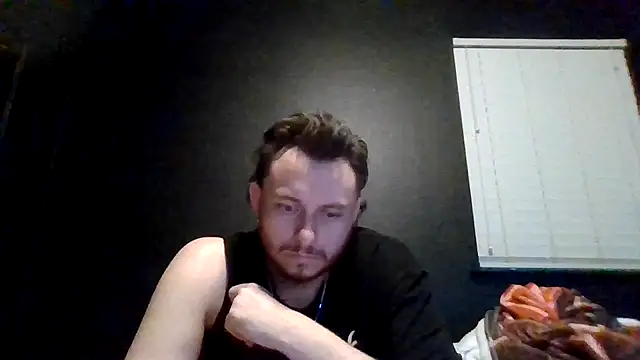 Mikecloudyhawk Chat XXX in diretta