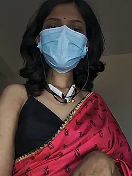Shivani2002's Live XXX Chat