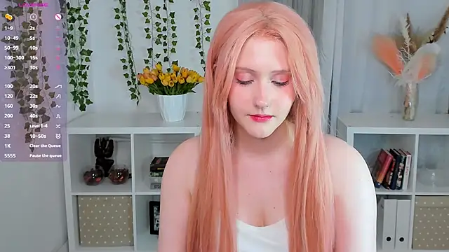 DelilahTaylor 即時 XXX 聊天